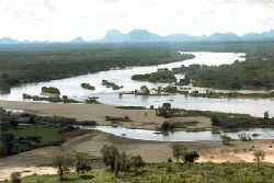 Mozambique Travel - Mozambique Bush and Beach Holidays