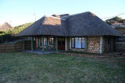 Inhambane Accommodation - Oyster Bay Estate