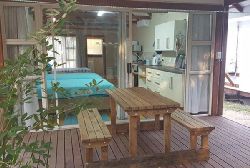 Mozambique Accommodation - Neels Cottage